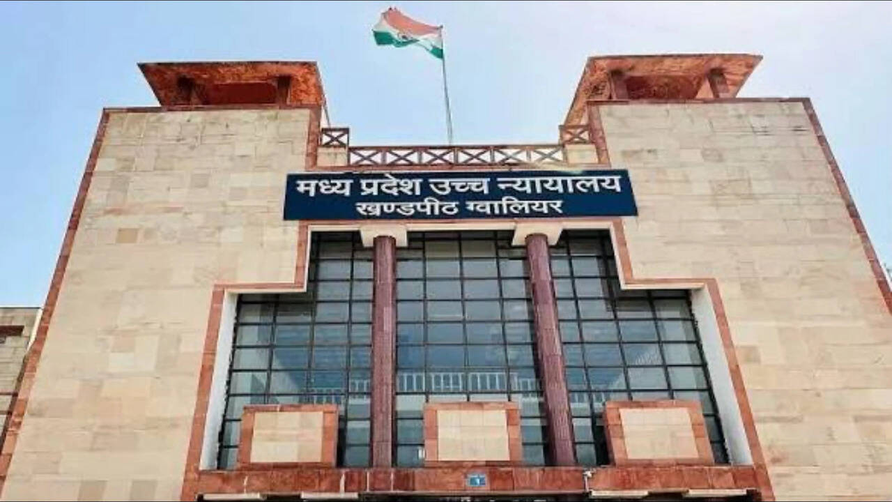 ₹20,000 for all junior advocates? MP High Court directs State Bar ...