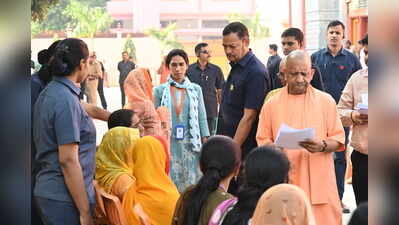 Yogi meets 200 complainants Janata Darshan; orders sensitive, time-bound redressal