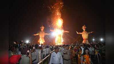 Ravan, Kumbhakarna, Meghnad effigies go up in flames as Kashi celebrates Dussehra