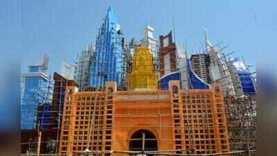 Theme pandals & silver deity backdrops drew crowds to pandals in twin cities