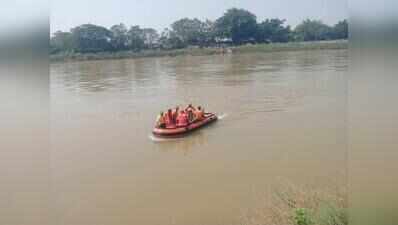 8-year-old boy, woman missing after boat overturns in Jajpur