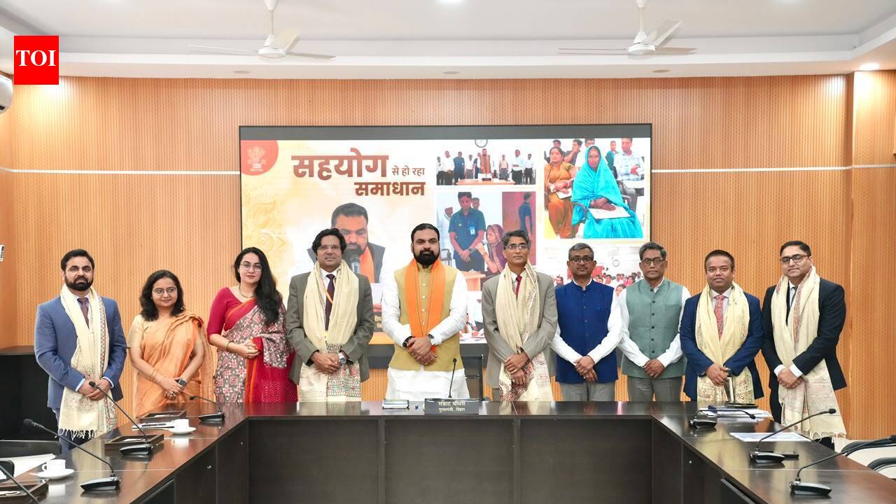 Foreign service officers can help boost Bihar globally: CM | Patna News ...