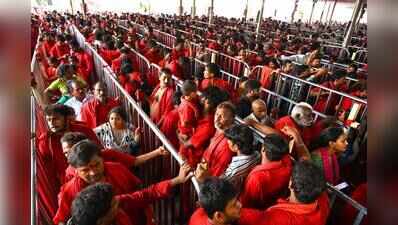 Bhavani devotee dies in bus accident 25 km from Vijayawada Kanaka Durga temple