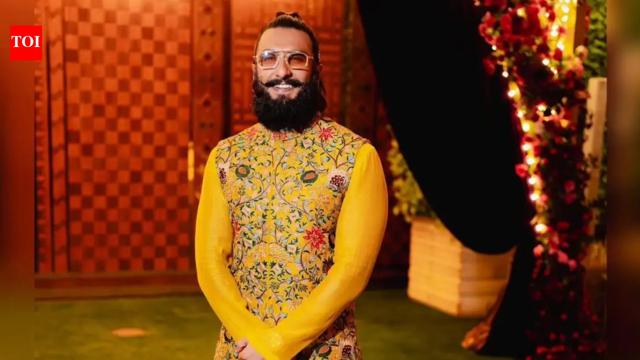 Ranveer Singh turns up the Surya energy in an Anamika Khanna yellow ...