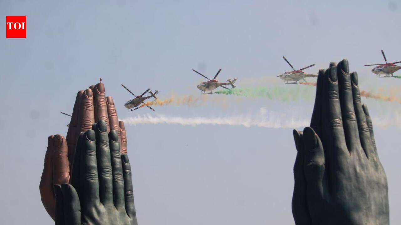 Kashi gets a front-row seat to India’s aerial prowess | Varanasi News ...