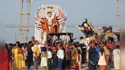 Green themes, temple replicas give Durga Puja a fresh look
