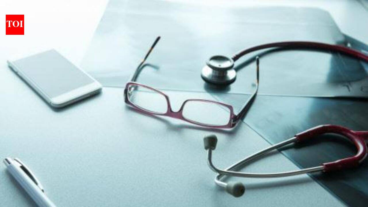 Punjab to rehire retired specialists amid shortage; PCMSA seeks regular recruitment