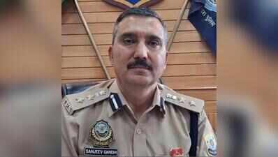 FIR against former Shimla SP Gandhi for cheating constable