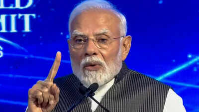 Congress defaming India to shield Nehru-Gandhi family: PM Modi