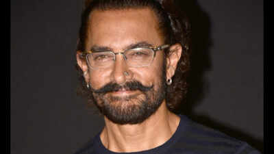 Aamir Khan gets emotional at Singapore Film Festival; recalls missing family moments during his career, 'I felt a deep sense of loss'