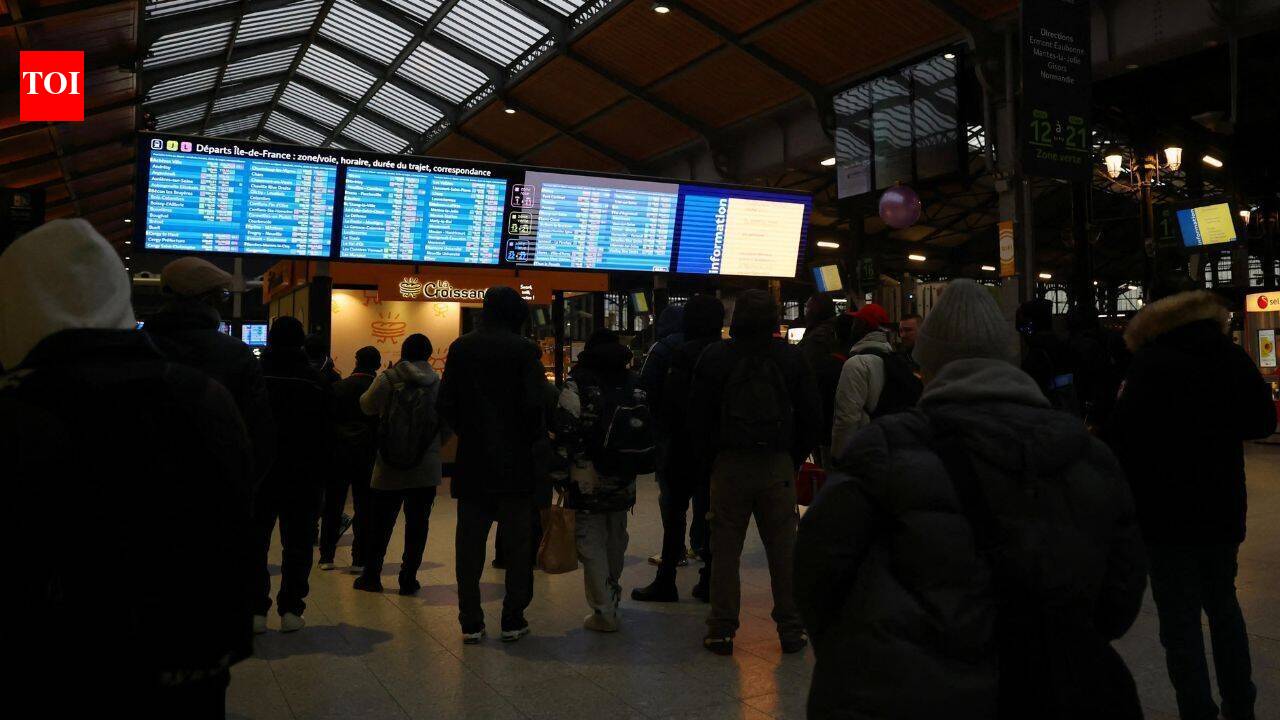 France storm: Power outages and train disruptions hit Northwest region ...