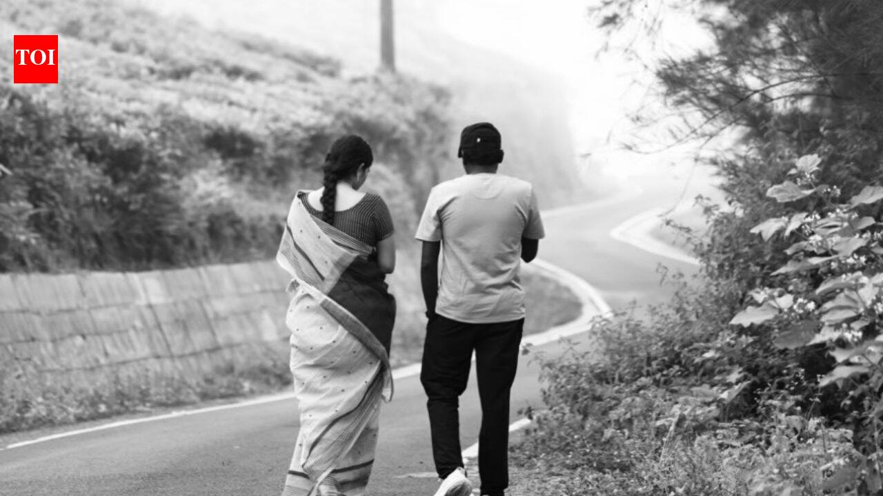 Kayadu Lohar shares BTS pic as ‘Manjanathi’ wraps first schedule