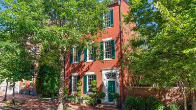 JFK and Jackie Kennedy bought this Georgetown home for $82,000 before ...