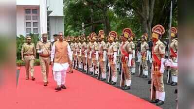 Om Prakash Mathur sworn in as new governor of Keralam