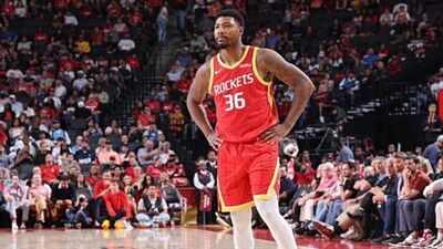 Inspiring story of the day: “I had to deal with and see things that you probably shouldn’t see”: How NBA star Marcus Smart turned personal loss into a mission to comfort children battling cancer