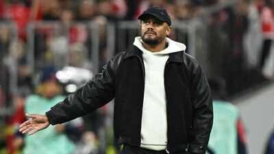 Bayern Munich coach collapses after training session, taken to hospital