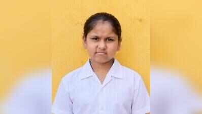 8-yr-old girl dies after being hit by reversing school van; driver detained