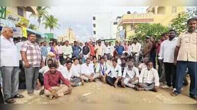 Nomination rush peaks across Rayalaseema amid sporadic clashes
