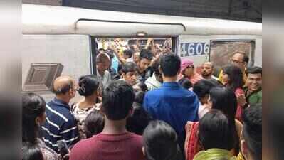 Metro ferries 61.5 lakh; Sasthi’s 12L highest ever