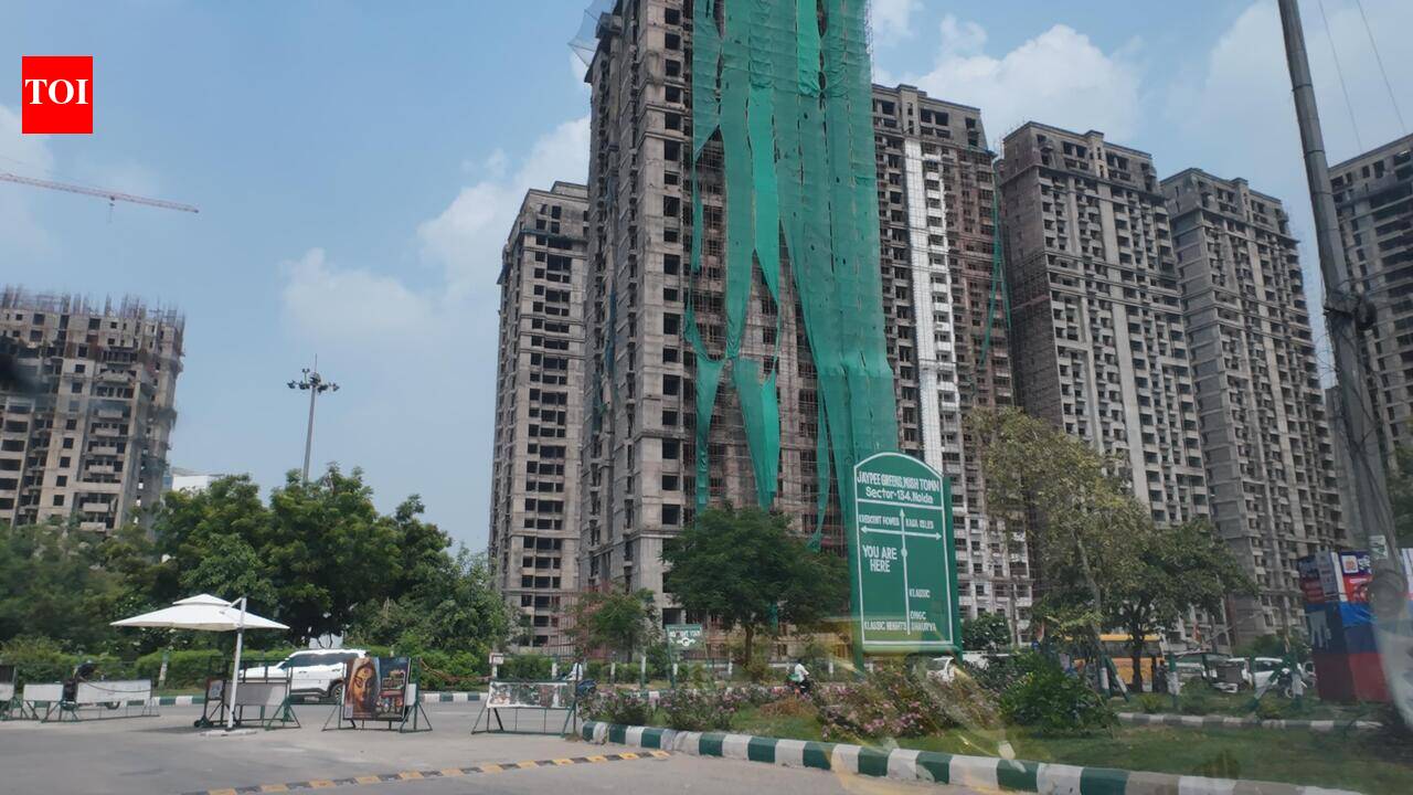 SAM after CAM: Wish Town residents protest a second maintenance bill