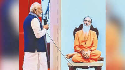 Need to unite against divisive forces, tackle new challenges: PM Modi