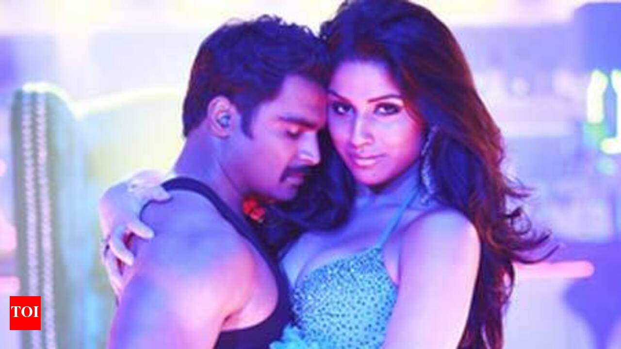 Mallika replaced by Afghani-Spanish hottie | Hindi Movie News - Times of  India