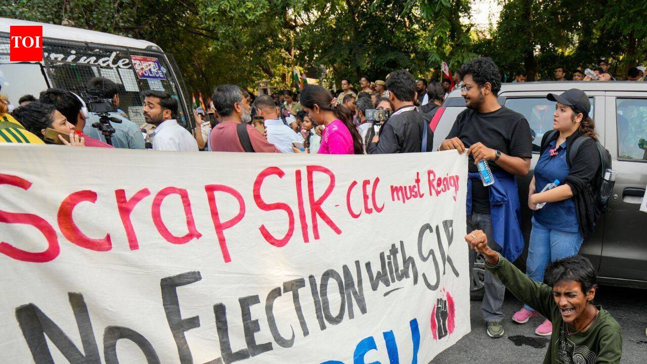 80 scientists from institutions in India and abroad call for scrapping SIR, term it ‘mass disenfranchisement'