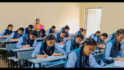 TS SSC Time Table 2027: Telangana Class 10 date sheet expected in December, fee payment begins October 30