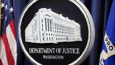 US contractor accused of leaking classified defence info to journalist girlfriend who runs Substack newsletter