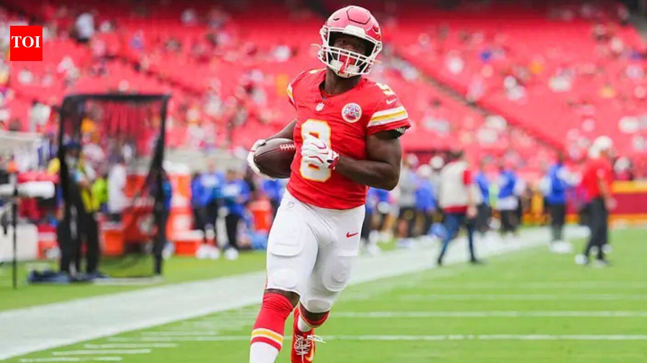 Kenneth Walker III in action for the Kansas City Chiefs