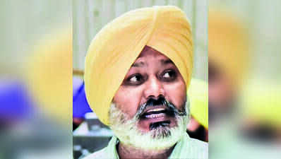 AAP accuses Centre of using NHRC to stop Punjab’s Tirath Yatra scheme