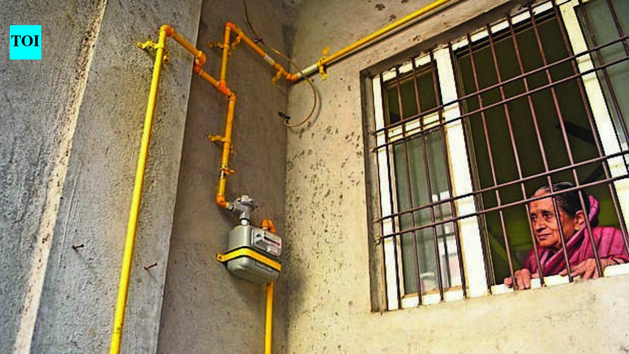 Web of permits delaying new PNG lines in Noida & Ghaziabad