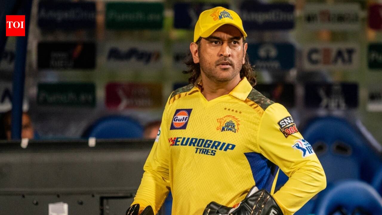 MS Dhoni urges Gen Z to put down the fast food and get moving