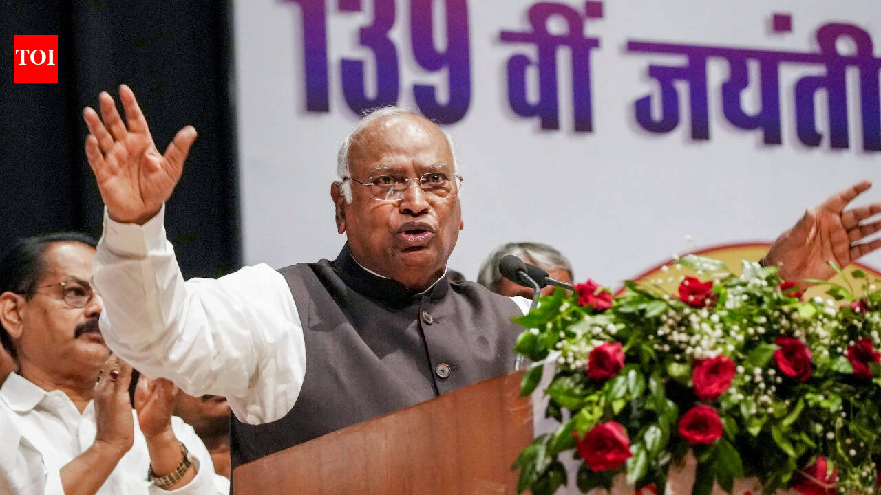 'Second war of independence': Kharge targets BJP-RSS, calls for nationwide movement against SIR