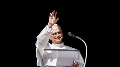 Pope Leo urges end to Yemen violence after lung cancer surgery