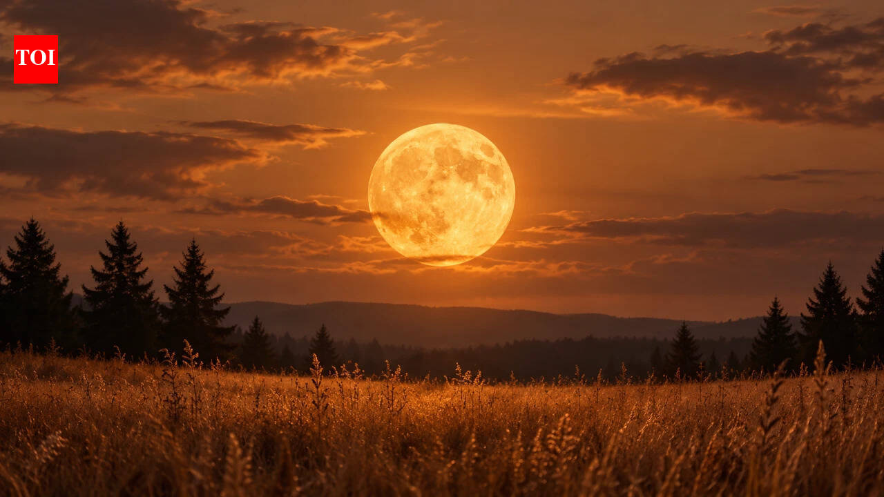 October 2026 Hunter’s Moon: Why This Full Moon Has a Mysterious Name and What Makes It Different