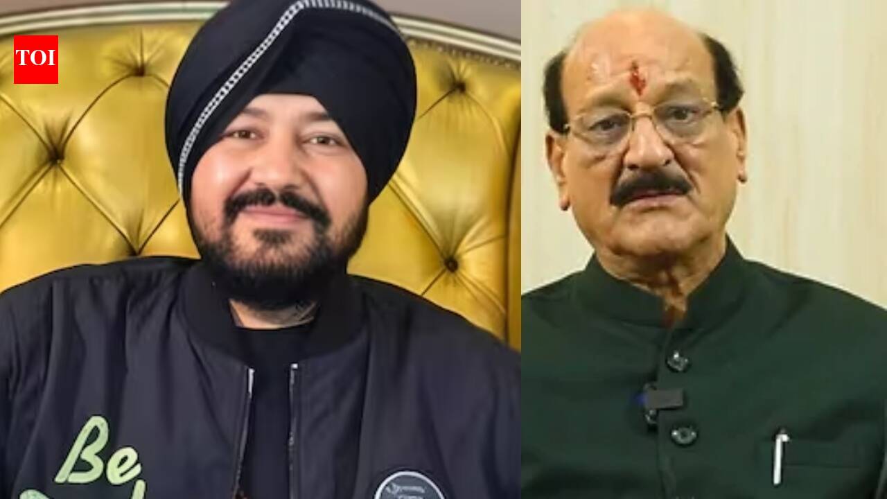 Cabinet minister Subodh Uniyal has apologised to Daler Mehndi, reveals Mika's team