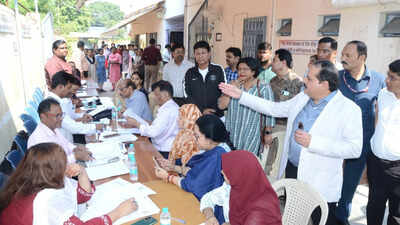 UP gets 4.22 lakh voter applications on Saturday, 75% of two-day total