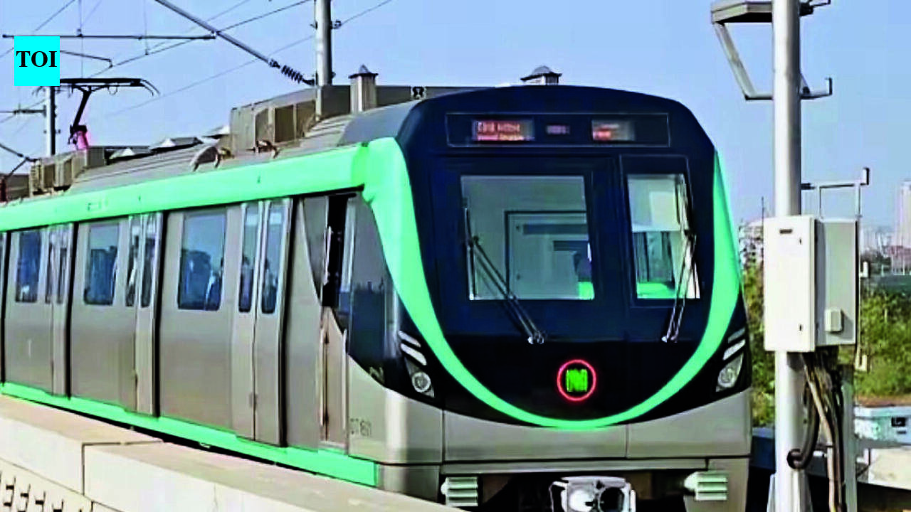Aqua Line logs record over 1 lakh riders in a day