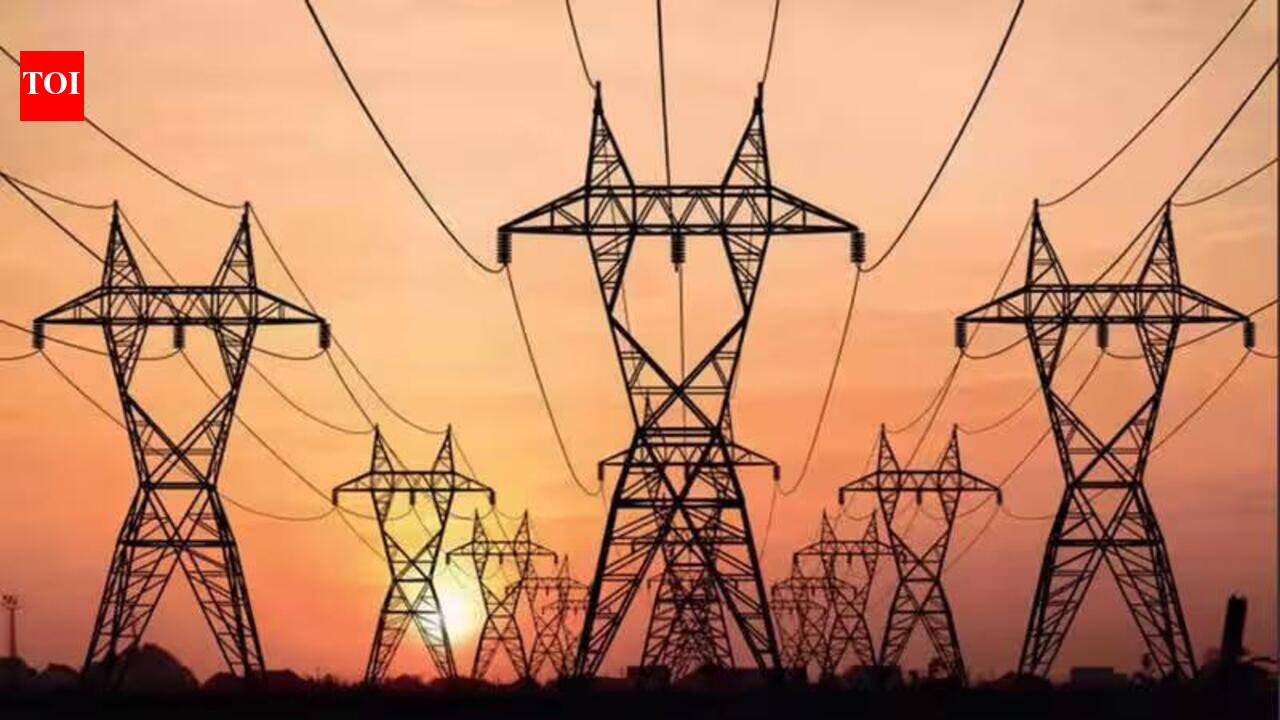 TVs, fridges damaged in over 30 Madurai homes as lorry hits power pole ...