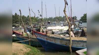 Fishing boats to anchor, Chilika tourism halted | Bhubaneswar News ...