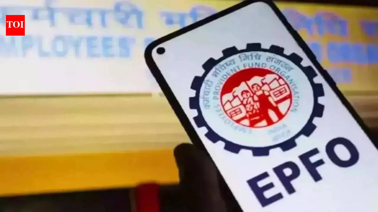 EPFO considers Rs 25,000cr war chest to stabilise interest payouts