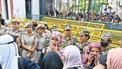 Delhi Police register case over Jamia Campus trespassing, defacement