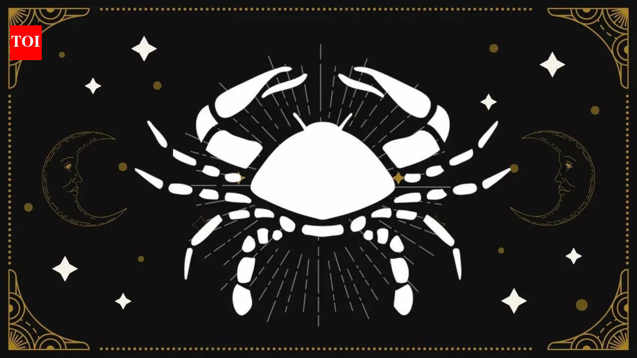 Cancer Shani Horoscope Today, 28 October 2026: Your ruler Moon exalted ...