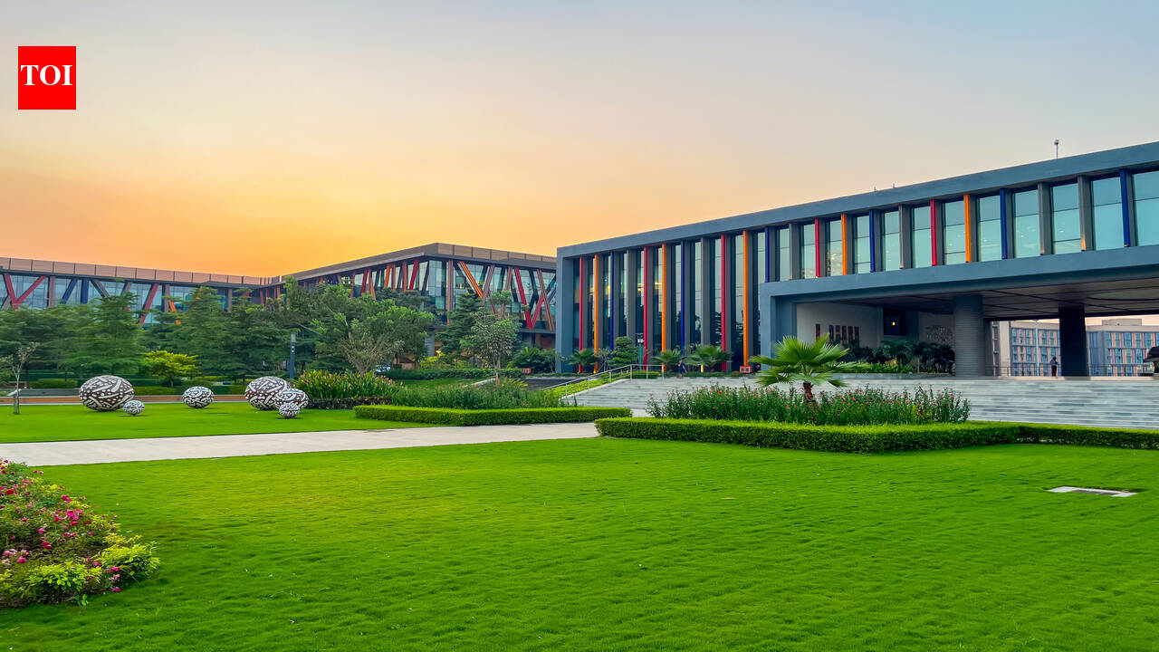 Design education expands beyond the studio to meet industry needs