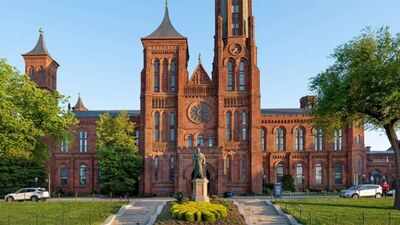 The Smithsonian raised $2.5 billion a year ahead of the schedule to fund museums, research and education; the drive became the largest campaign in the history of a cultural organisation