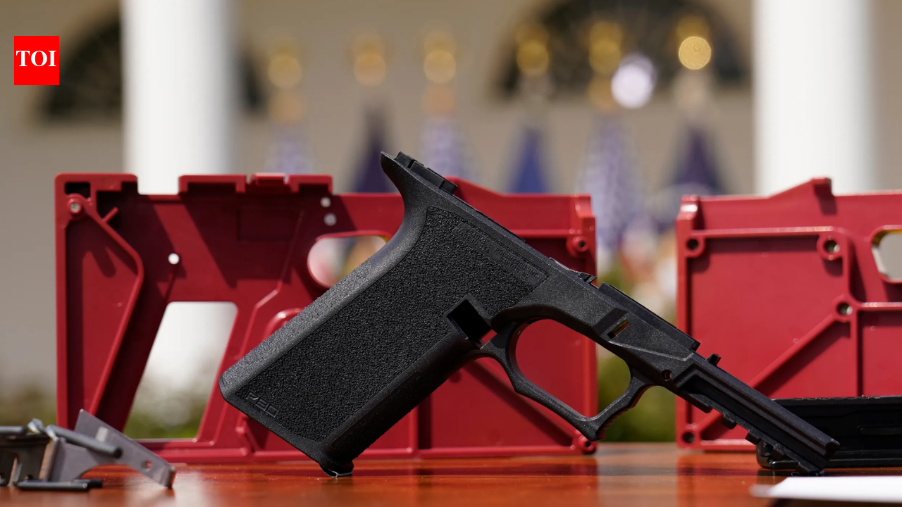 Massachusetts gun owners face a registration deadline, while Idaho voters choose a state firearm
