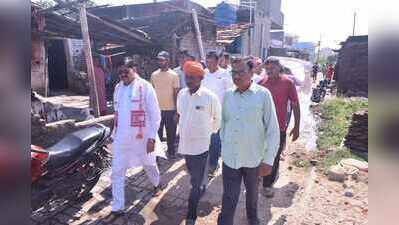 Dhanbad MLA visits Baramuri amid eviction concerns
