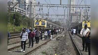 Mumbai commuters take detours via road, Metro to beat Central Railway disruptions