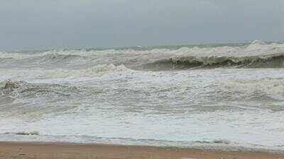 Ganjam closes all beaches; shelters Andhra fishermen